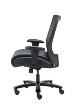 Boss Mesh Heavy Duty Chair, 400 lb weight capacity (B699-BK) Each