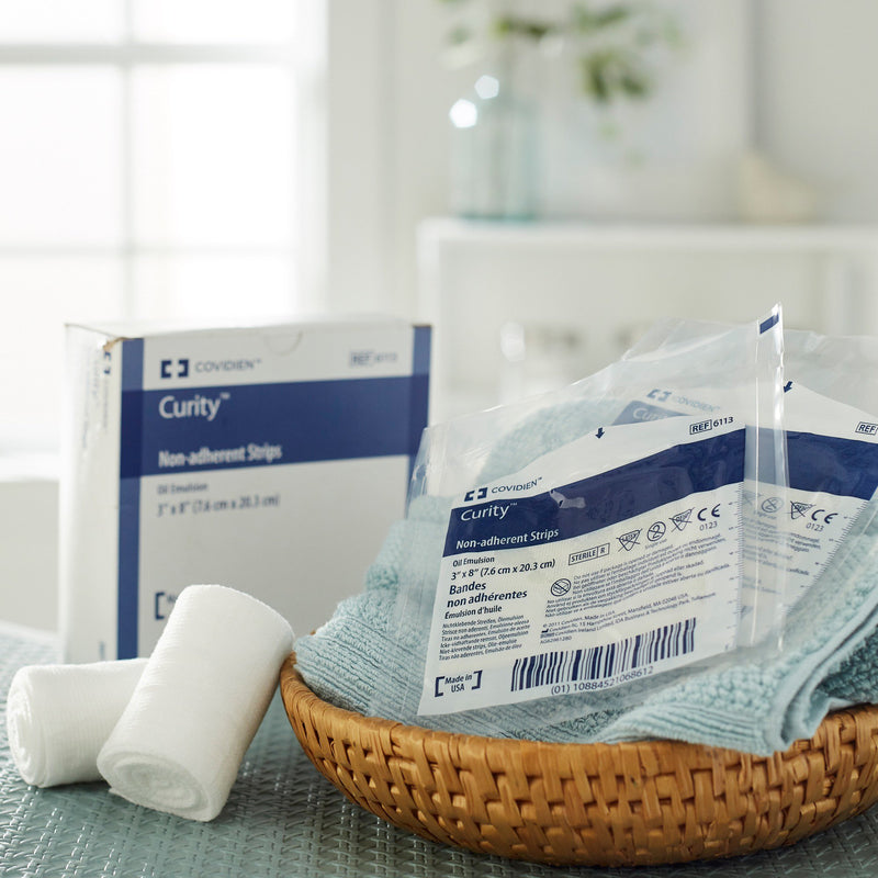Curity™ Oil Emulsion Impregnated Dressing Rectangle 3 X 8 Inch Sterile (215607_EA) 1/EA