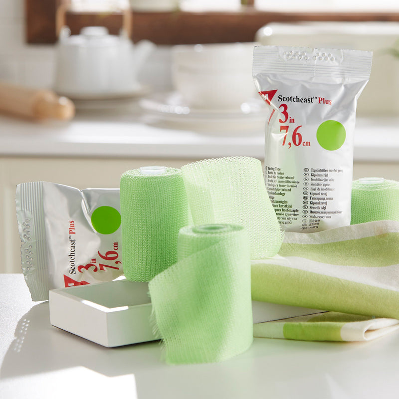 3M™ Scotchcast™ Plus Cast Tape 3 Inch X 12 Foot Fiberglass / Resin Bright Green (199242_CS) 10/CS