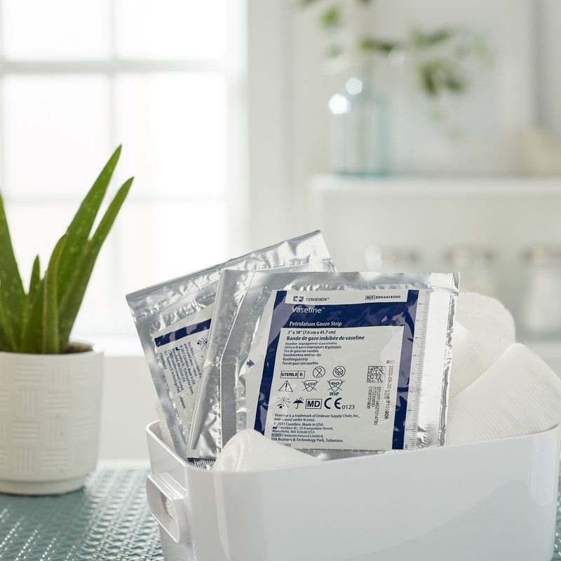 Vaseline® Petrolatum Impregnated Dressing Strip 3 X 18 Inch Sterile (32727_CS) 72/CS