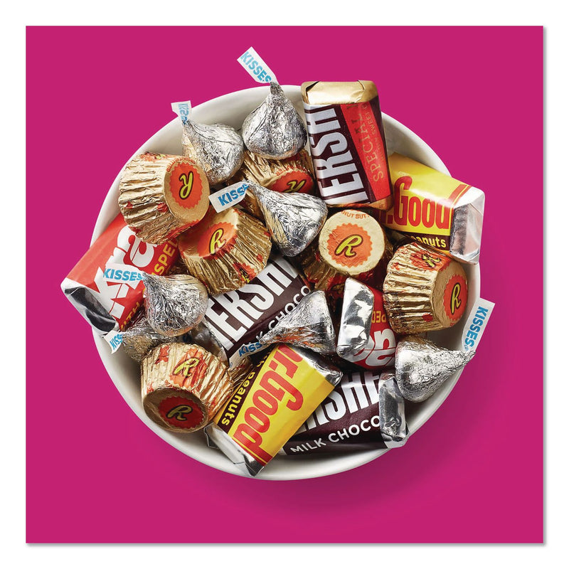 Hershey®'s Milk Chocolate Candy Mini Assortment, 32.9 oz Bag, 122 Individually Wrapped Chocolates (GRR22002588) Each