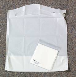 Tidi® Bib Slipover Disposable Polyethylene / Tissue (365632_CS) 1/CS