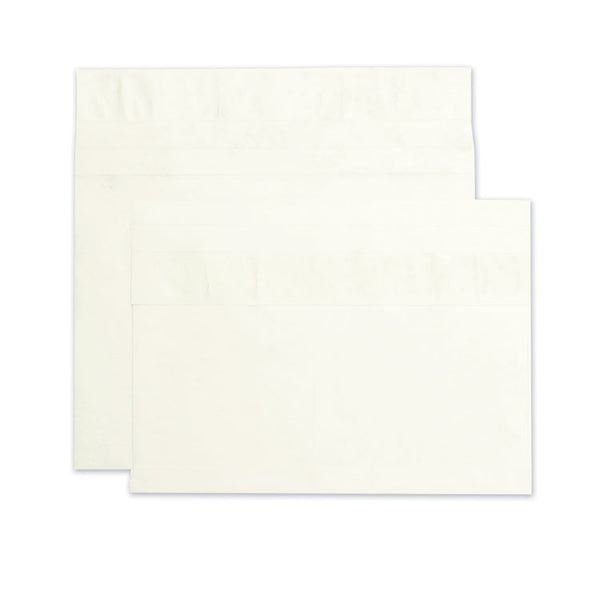 Survivor® Heavyweight 18 lb Tyvek Open End Expansion Mailers, #15, Square Flap, Redi-Strip Adhesive Closure, 10 x 15, White, 100/Carton (QUAR4450)