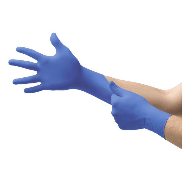 Ultraform® Exam Glove Medium NonSterile Nitrile Standard Cuff Length Textured Fingertips Blue Not Rated (816797_CS) 3000/CS