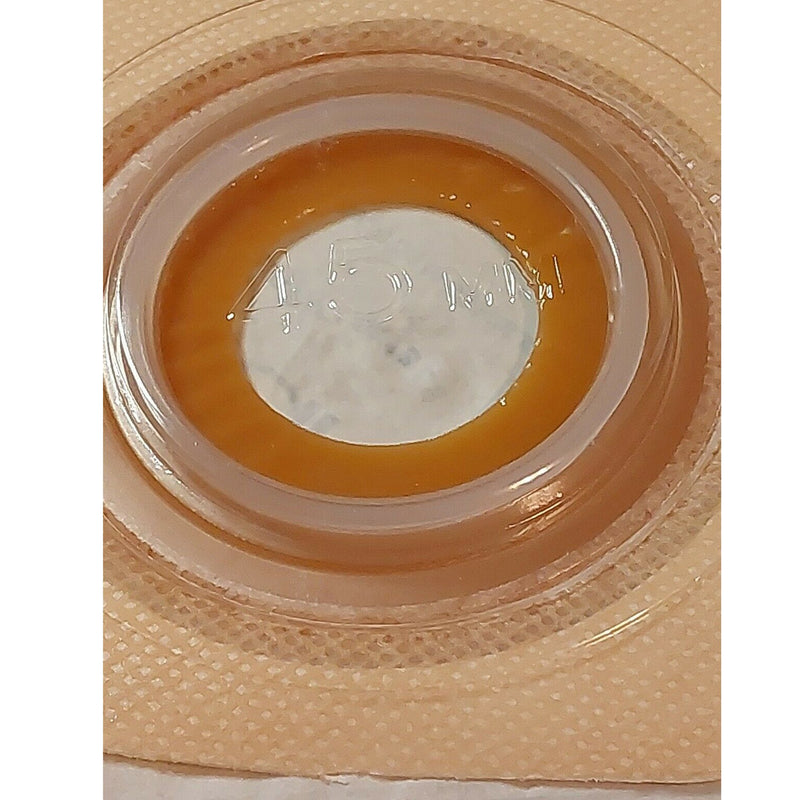 Sur-Fit Natura® Ostomy Barrier Precut, Standard Wear Stomahesive® Adhesive 45 mm Flange Sur-Fit® Natura® System Hydrocolloid 1-1/4 Inch Opening 4 X 4 Inch (365752_BX) 10/BX