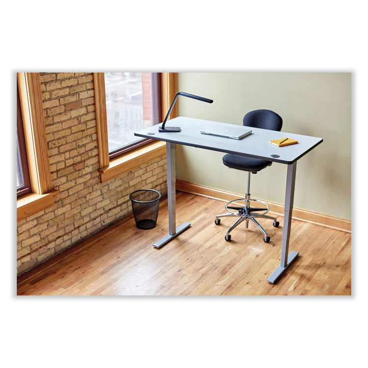 Safco® Vamp Lighting, Multi-pivot Neck, 16.75" High, Black, Ships in 1-3 Business Days (SAF1001BL) Each