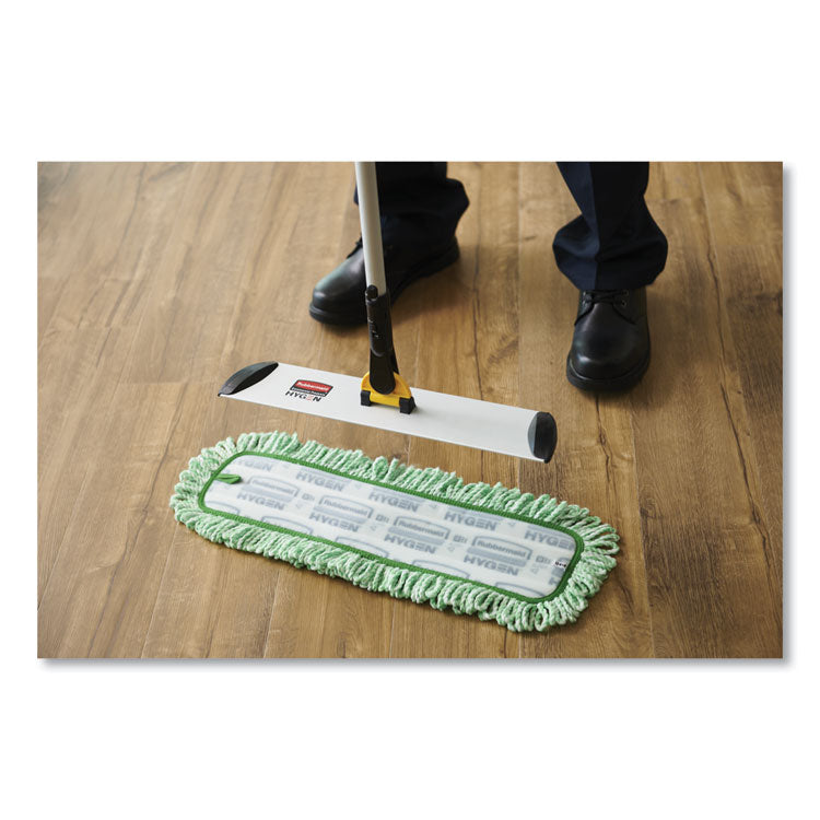 Rubbermaid® Commercial Dust Pad with Fringe, Microfiber, 18" Long, Green, 6/Carton (RCPQ418GNCT)