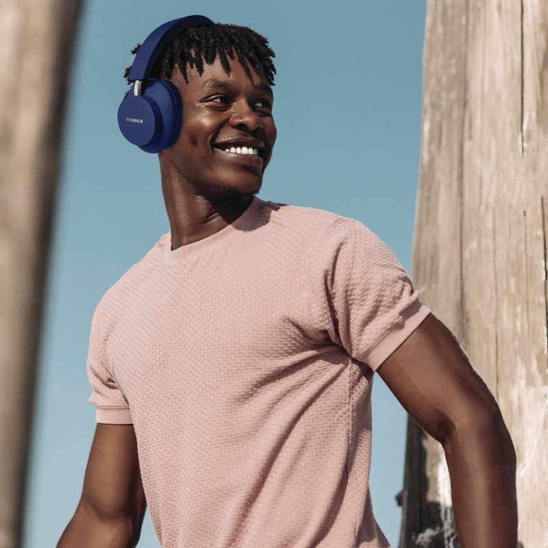 Fisher Silicone Wireless Headphones, Blue (MIGFBHP480B) Each