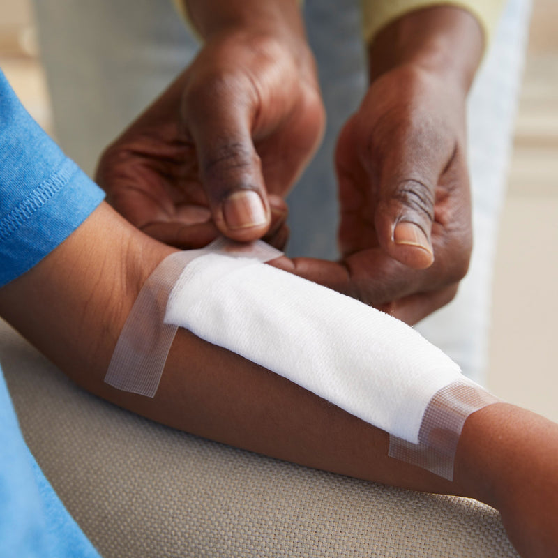 McKesson Nonwoven Sponge 4 X 4 Inch 4-Ply NonSterile 200 per Pack (446036_CS) 2000/CS