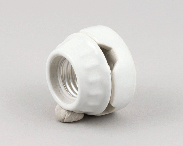 APW Wyott 2E-73003 Socket, Porcelain, 660W/250V (APW2E-73003) Each