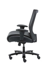 Boss Mesh Heavy Duty Chair, 400 lb weight capacity (B699-BK) Each