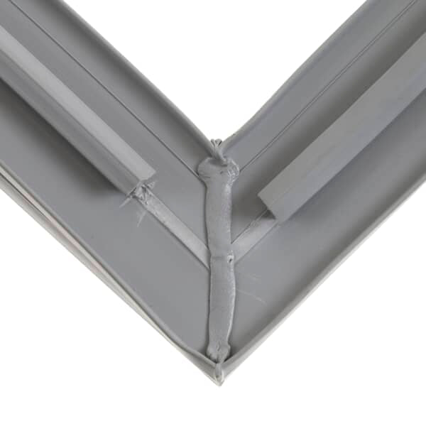 CAMBRO 60405 LOWER DOOR MAG GASKET (CAM60405) Each