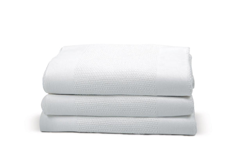 Thermal Spread Blanket, White, 100% Cotton, 66" x 90", 2.2 lb., 1/EA  (MDTTB4C22WHIR) Each