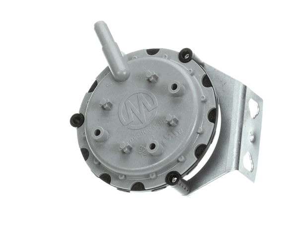 Goodman 0130F00504 0.6"Wc Spst Pressure Switch (GDM0130F00504) Each