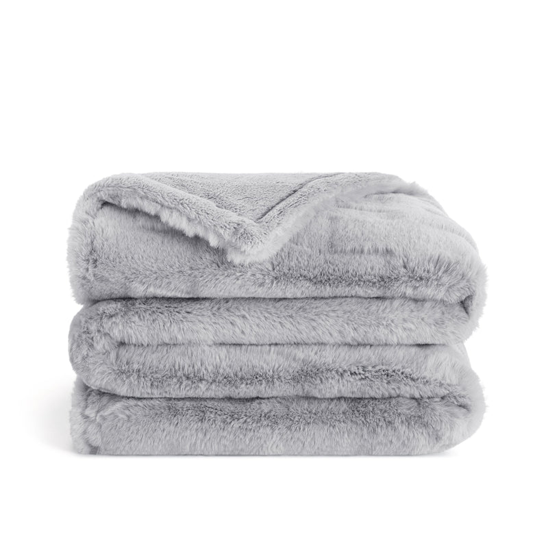 Aston & Arden Luxe Gray Mink Poly Faux Fur Throw 50x70 Light Grey (P-TH-FF-5070-LG) 1/EA