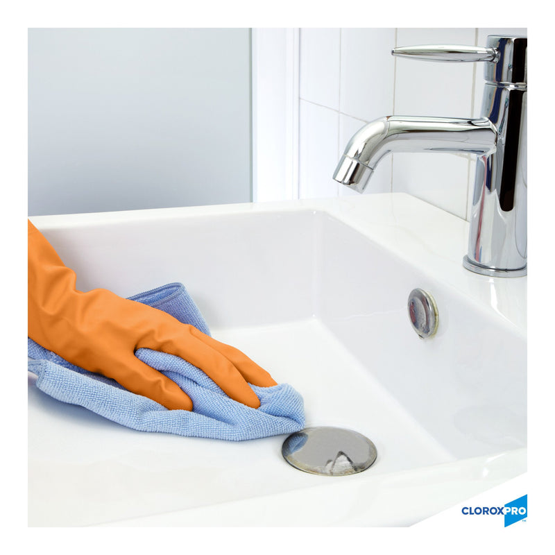 CloroxPro™ Clorox® Clean-Up® with Bleach Surface Disinfectant Cleaner Germicidal Trigger Spray Liquid 32 oz. Bottle Chlorine Scent NonSterile (761441_CS) 9/CS