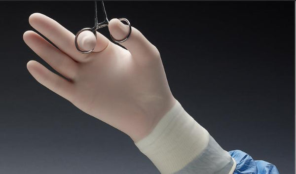 Protexis™ PI Micro Surgical Glove Size 7.5 Sterile Polyisoprene Standard Cuff Length Smooth Cream Not Chemo Approved (671225_BX) 50/BX