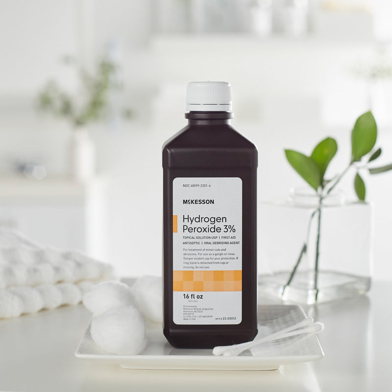 McKesson Brand Antiseptic Hydrogen Peroxide Topical Liquid 16 oz. Bottle (142779_EA) 1/EA