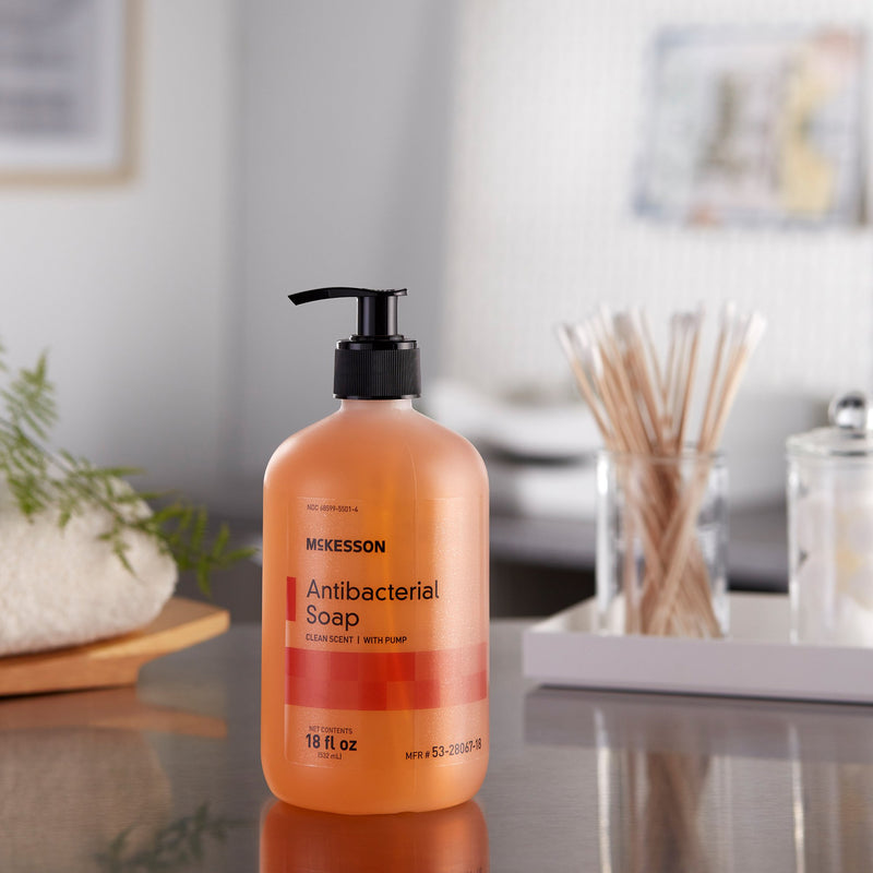 McKesson Antibacterial Soap Liquid 18 oz. Pump Bottle Clean Scent (1067683_EA) 1/EA