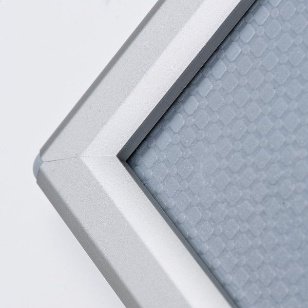 MT Displays Opti Frame 5'' X 7'' Poster Size 0,55" Silver Color Profile, Mitred Corner, With Back Support (UCP145N157x2000) Each